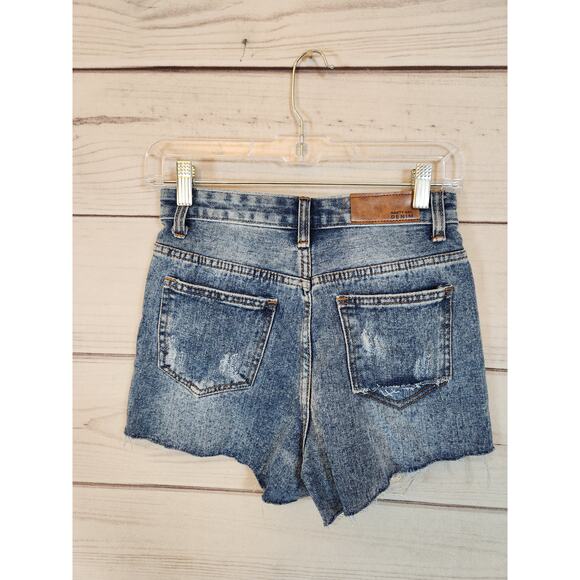 Nasty Gal Women's Blue Mid Rise Cotton‎ Distressed Raw Hem Cut Off Shorts Size 2 - Picture 2 of 7